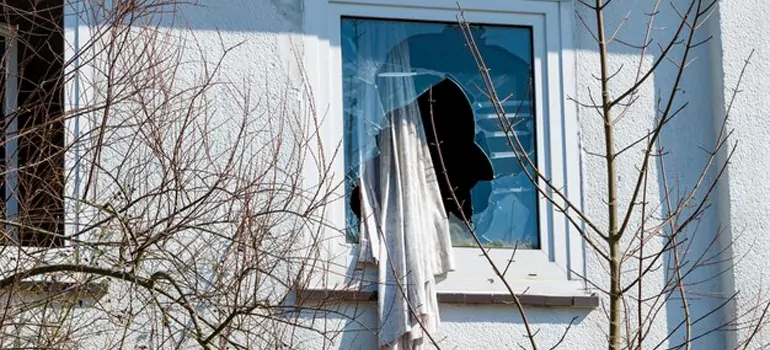 Storm Window Installation Contractors in Meadow Woods, FL