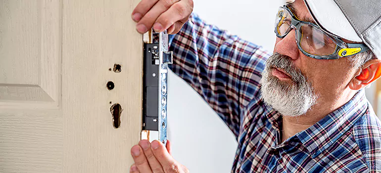 Exterior Door Handle Replacement in Meadow Woods, FL